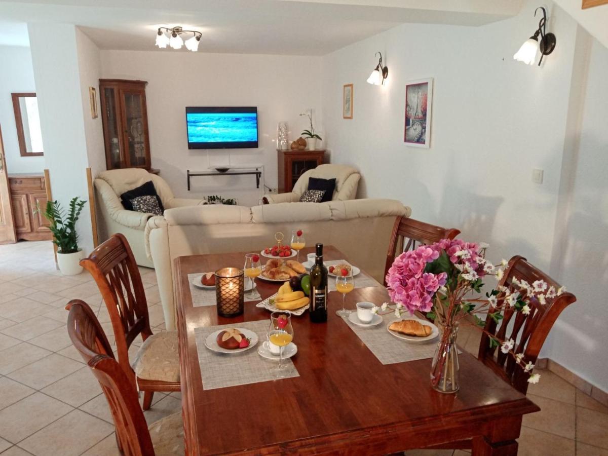 Villa Nona Tamara With Astonishing Sea & Mountains View Брибир Екстериор снимка